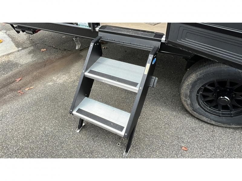 2026 Forest River 2026 Forest River Cherokee Grey Wolf - thumbnail 9