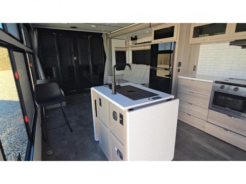 2025 Forest River 2025 Forest River Salem Fsx Toy Hauler - thumbnail 11