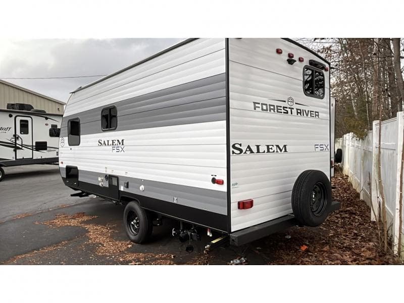 2025 Forest River 2025 Forest River Salem FSX - thumbnail 3