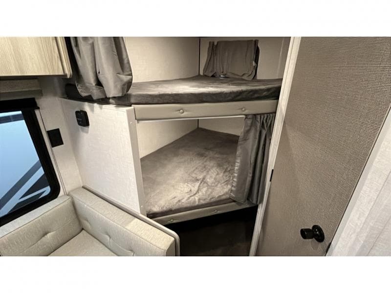 2025 Forest River 2025 Forest River Salem FSX - thumbnail 9