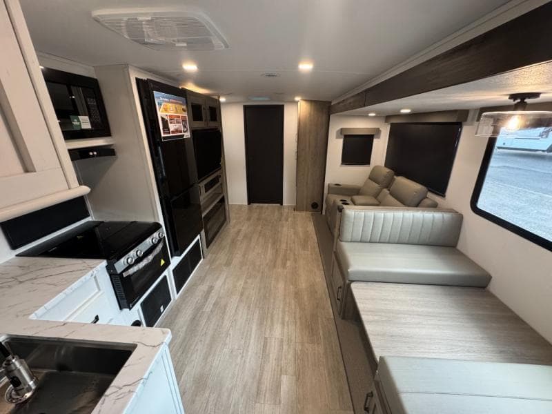 2026 Palomino 2026 Palomino SolAire - thumbnail 10