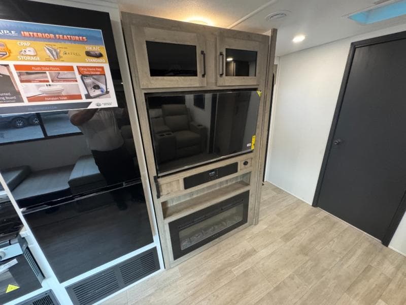 2026 Palomino 2026 Palomino SolAire - thumbnail 15