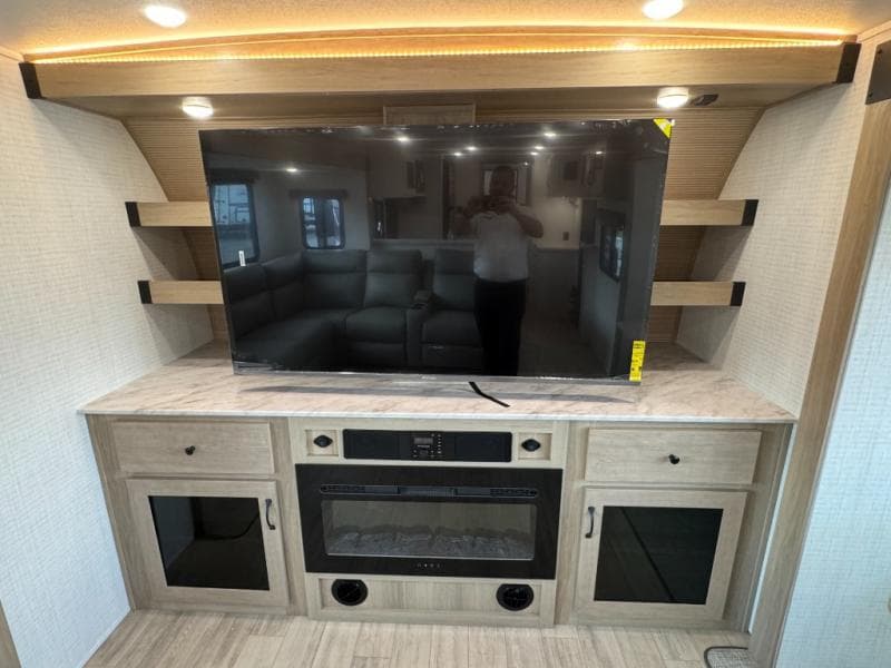 2026 Palomino 2026 Palomino SolAire - thumbnail 10