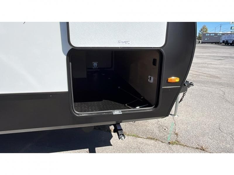 2026 Grand Design 2026 Grand Design Imagine - thumbnail 7