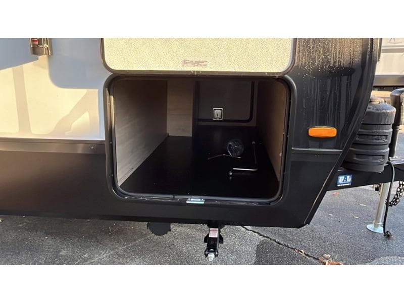 2026 Grand Design 2026 Grand Design Imagine - thumbnail 8