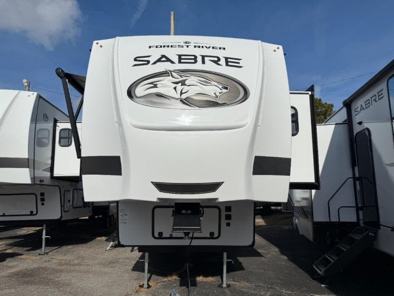 2026 Forest River 2026 Forest River Sabre - thumbnail 3