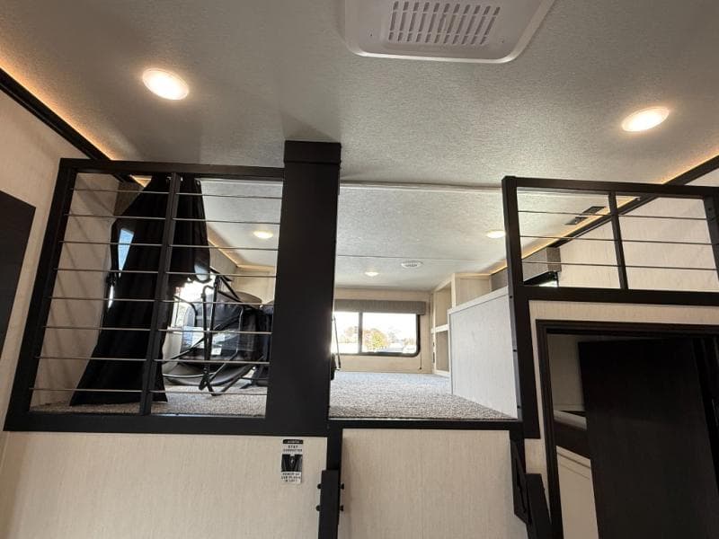 2026 Forest River 2026 Forest River Sabre - thumbnail 19