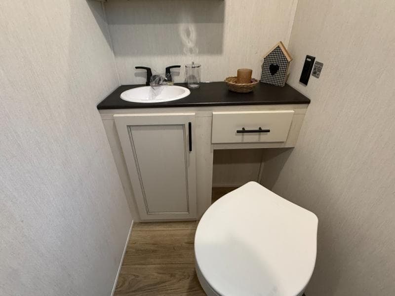 2026 Forest River 2026 Forest River Sabre - thumbnail 28