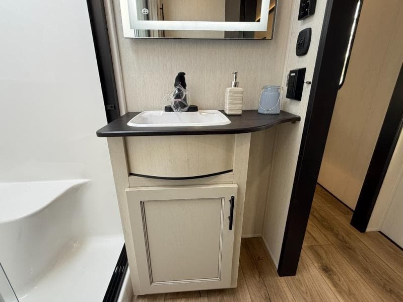 2026 Forest River 2026 Forest River Sabre - thumbnail 44