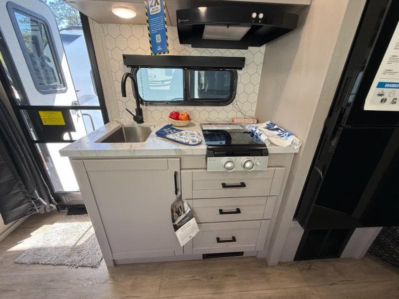 2026 Jayco 2026 Jayco Jay Feather - thumbnail 8