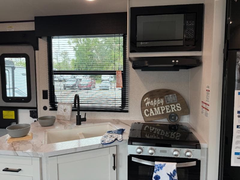 2026 Jayco 2026 Jayco Jay Flight SLX - thumbnail 11