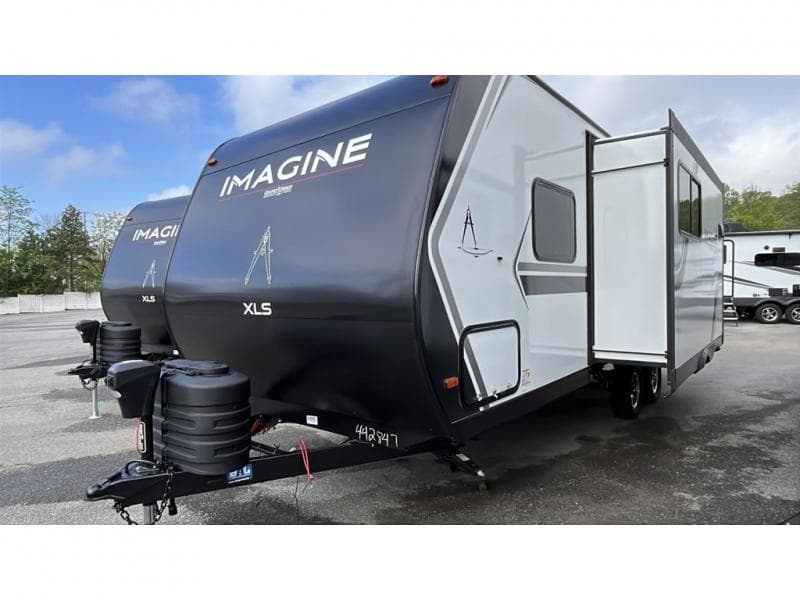 2025 Grand Design 2025 Grand Design Imagine XLS - thumbnail 7