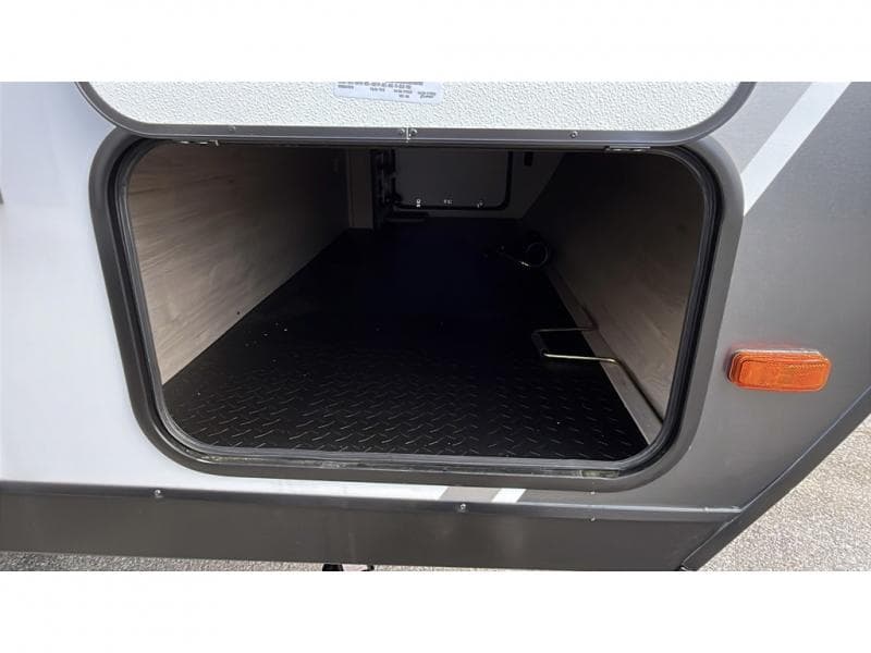 2025 Grand Design 2025 Grand Design Imagine XLS - thumbnail 10