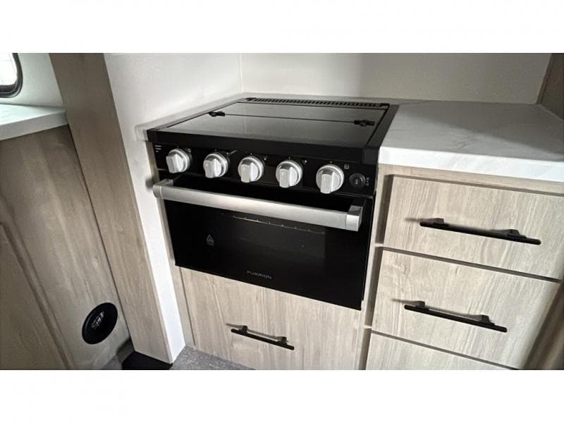 2025 Grand Design 2025 Grand Design Imagine XLS - thumbnail 16