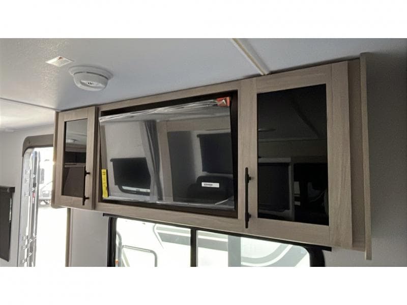 2025 Grand Design 2025 Grand Design Imagine XLS - thumbnail 20