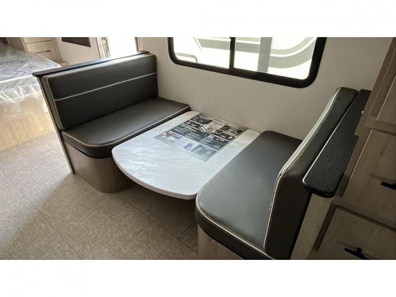 2025 Grand Design 2025 Grand Design Imagine XLS - thumbnail 21