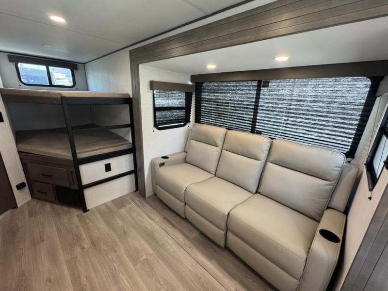 2026 Grand Design 2026 Grand Design Transcend Xplor - thumbnail 14