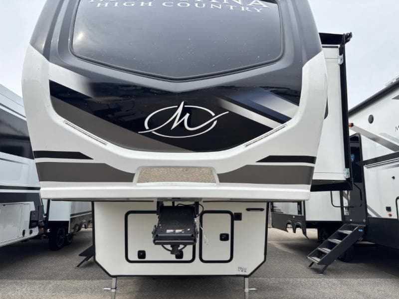 2025 Keystone RV 2025 Keystone RV Montana High Country - thumbnail 3