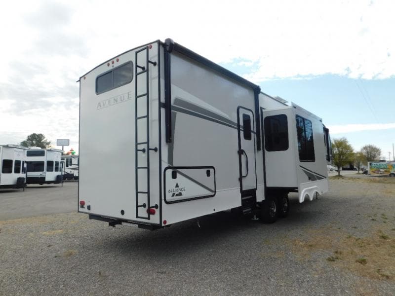 2025 Alliance RV 2025 Alliance RV Avenue - thumbnail 3