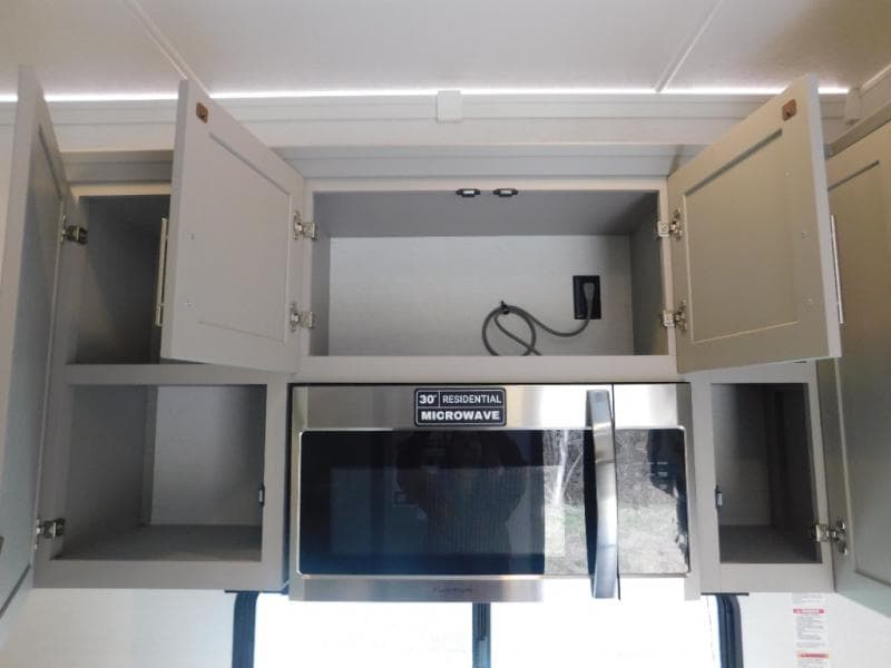 2025 Alliance RV 2025 Alliance RV Avenue - thumbnail 20