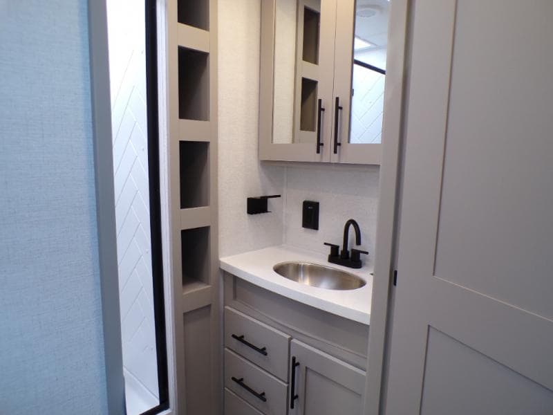 2026 Alliance RV 2026 Alliance RV Delta - thumbnail 47