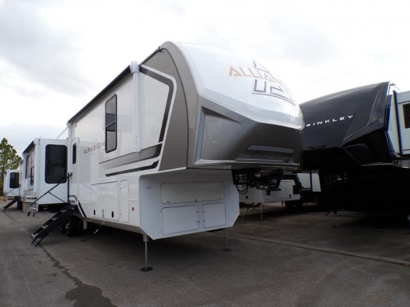 2026 Alliance RV Paradigm 340RL