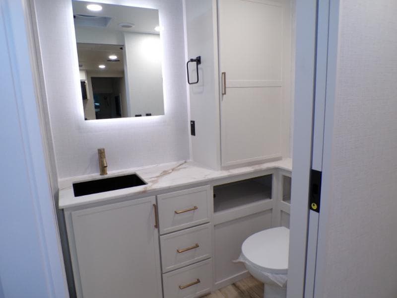 2026 Brinkley RV 2026 Brinkley RV Model I - thumbnail 37