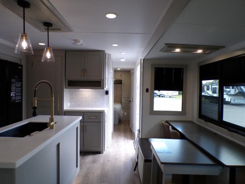 2026 Brinkley RV 2026 Brinkley RV Model Z Air - thumbnail 16