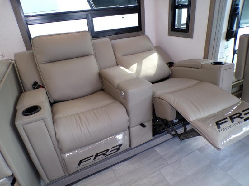 2026 Forest River 2026 Forest River FR3 - thumbnail 38