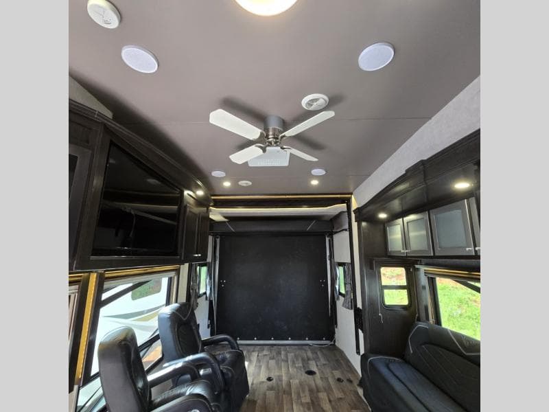 2019 Eclipse 2019 Eclipse Attitude - thumbnail 8