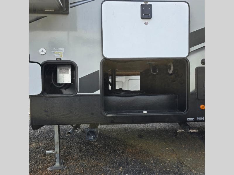 2019 Eclipse 2019 Eclipse Attitude - thumbnail 14