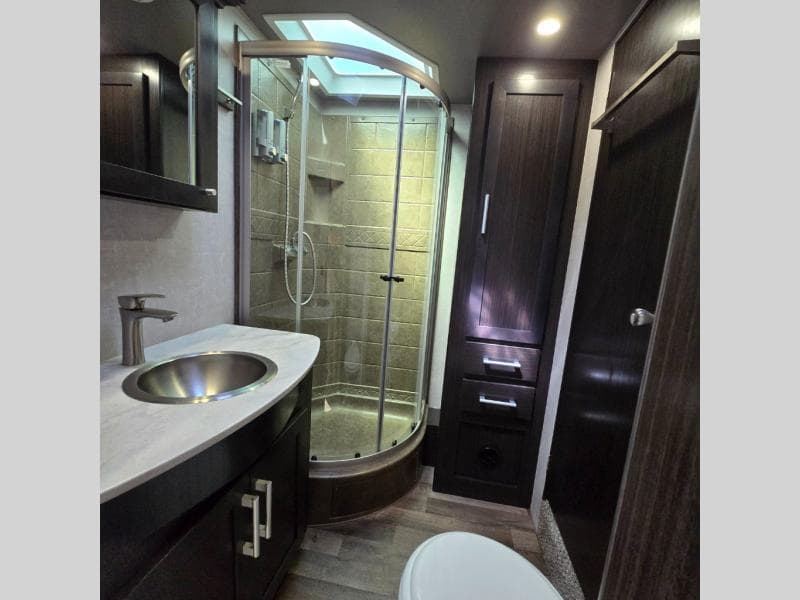 2019 Eclipse 2019 Eclipse Attitude - thumbnail 18