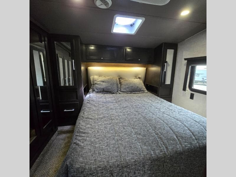 2019 Eclipse 2019 Eclipse Attitude - thumbnail 21