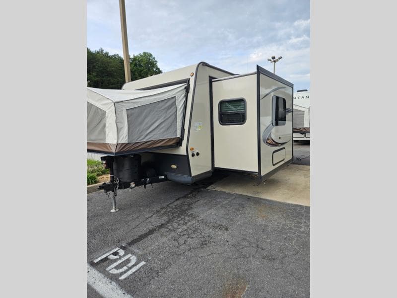 2020 Forest River 2020 Forest River Rockwood - thumbnail 4