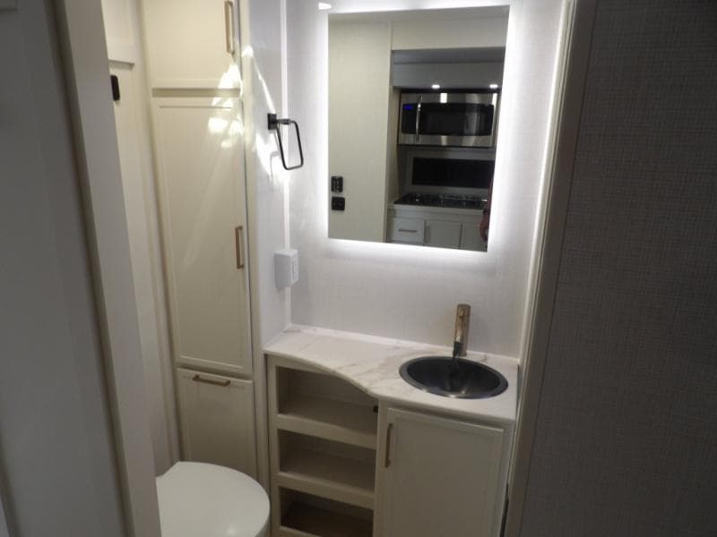 2026 Brinkley RV 2026 Brinkley RV Model I - thumbnail 9