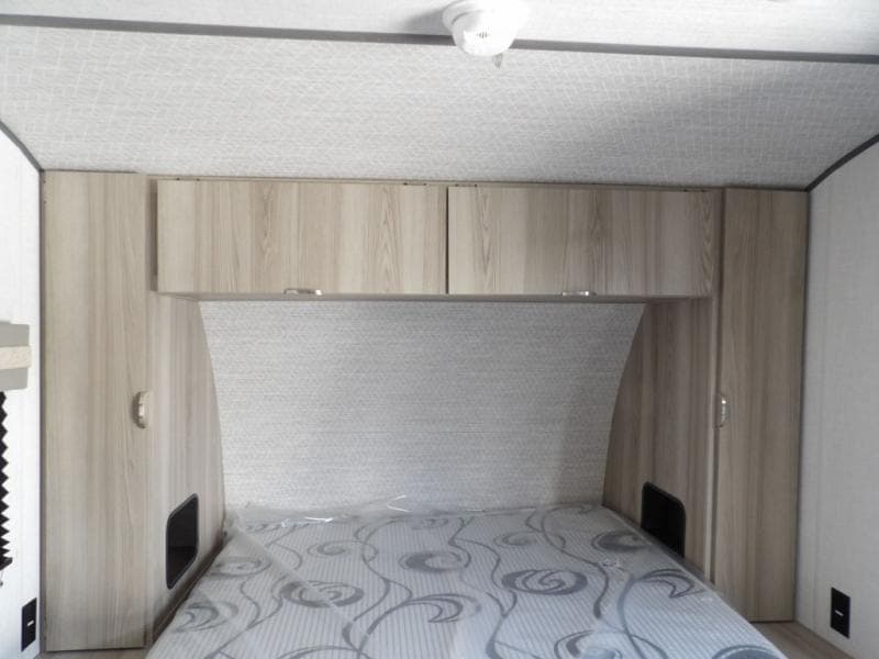 2025 Forest River 2025 Forest River Wildwood FSX - thumbnail 10