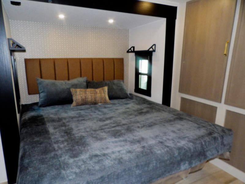 2026 Forest River 2026 Forest River Wildwood Heritage Glen - thumbnail 10