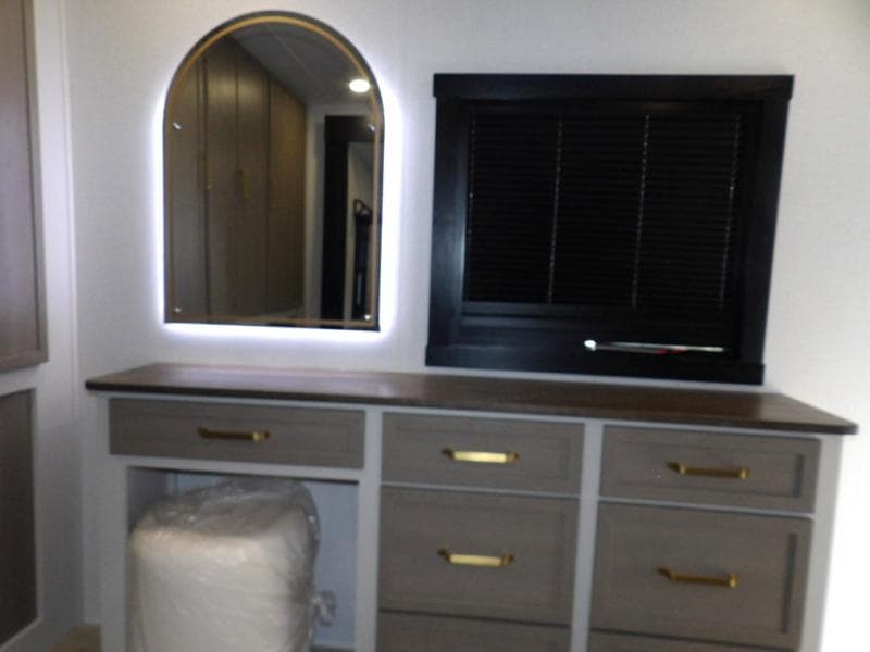 2026 Forest River 2026 Forest River Wildwood Heritage Glen - thumbnail 12