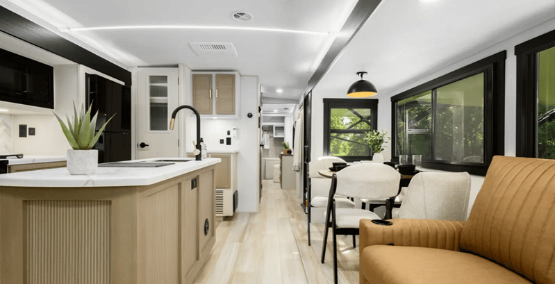 2026 Forest River 2026 Forest River Wildwood Heritage Glen - thumbnail 14