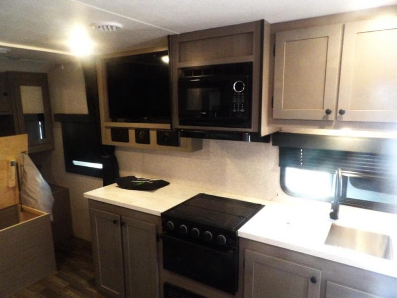 2024 Starcraft RV 2024 Starcraft RV Super Lite - thumbnail 9