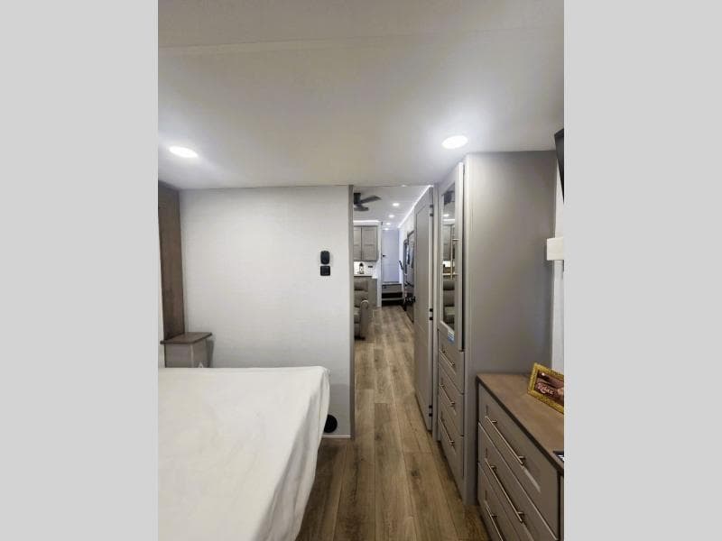 2026 Alliance RV 2026 Alliance RV Paradigm - thumbnail 19