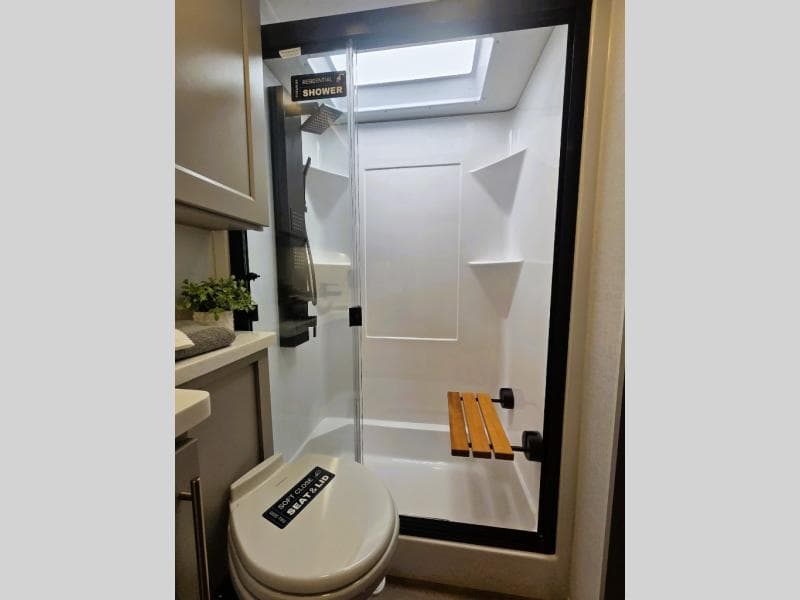 2026 Alliance RV 2026 Alliance RV Paradigm - thumbnail 30