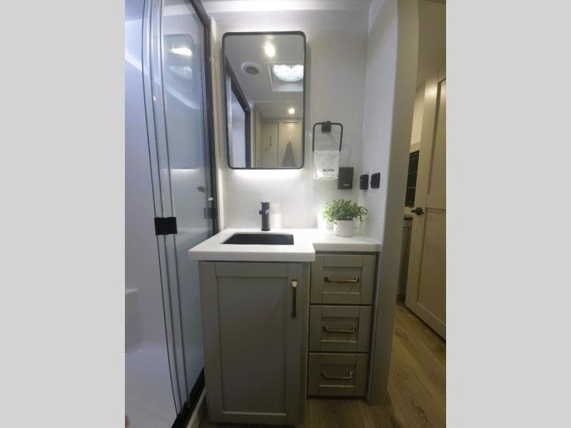 2026 Brinkley RV 2026 Brinkley RV Model Z - thumbnail 16