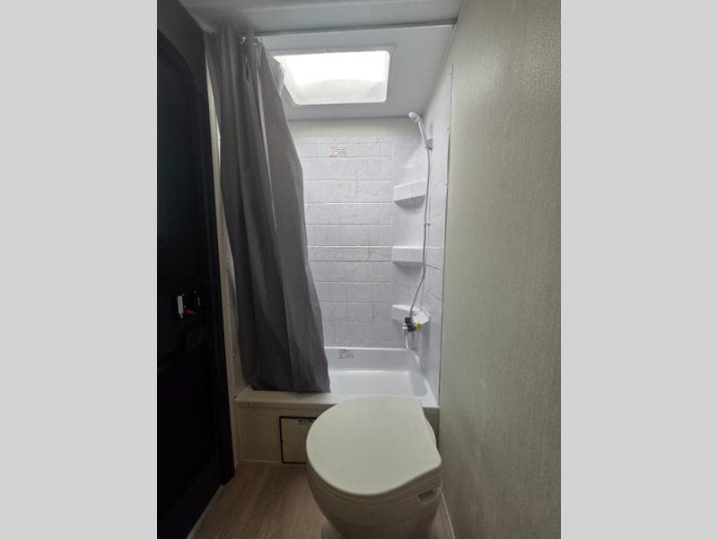 2025 Forest River 2025 Forest River Cherokee Grey Wolf - thumbnail 20