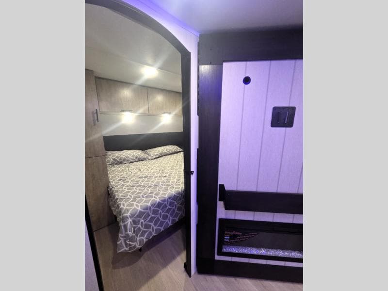 2026 Forest River 2026 Forest River Cherokee Grey Wolf - thumbnail 14