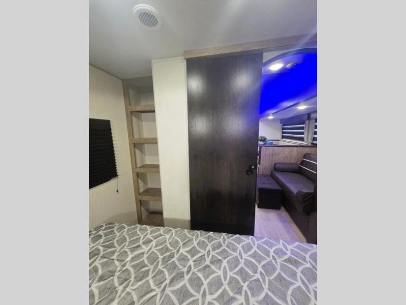 2026 Forest River 2026 Forest River Cherokee Grey Wolf - thumbnail 16