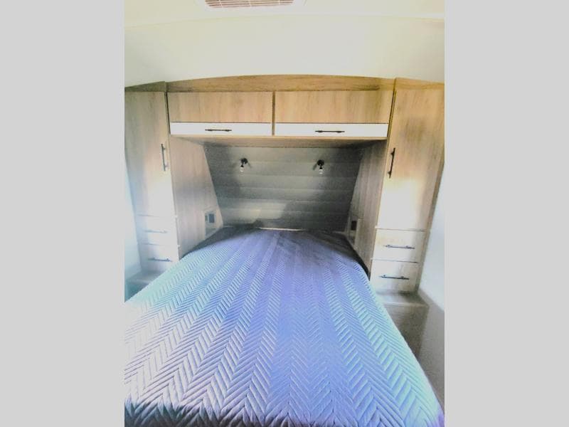 2025 Grand Design 2025 Grand Design Imagine - thumbnail 16