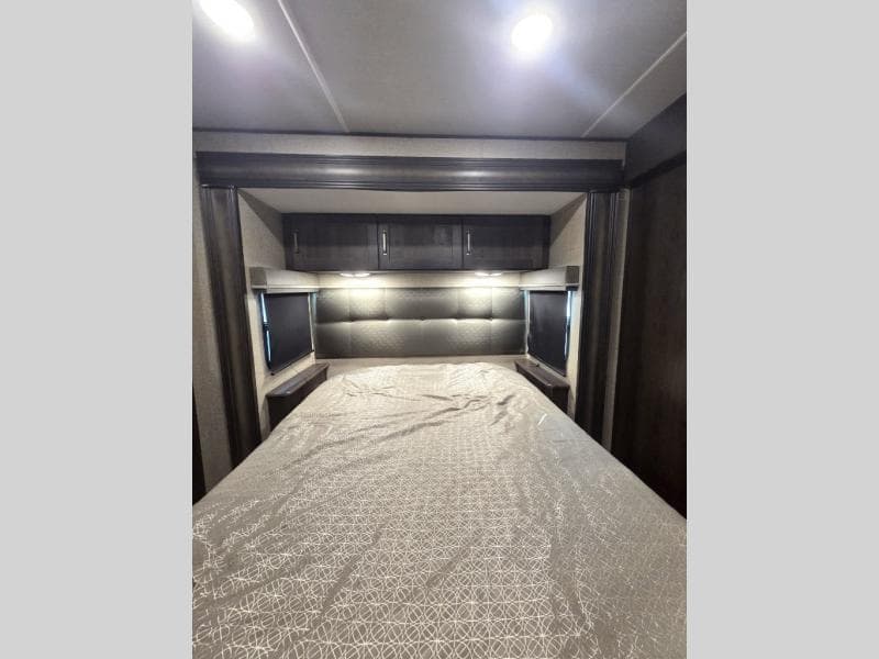 2022 Grand Design 2022 Grand Design Reflection - thumbnail 21