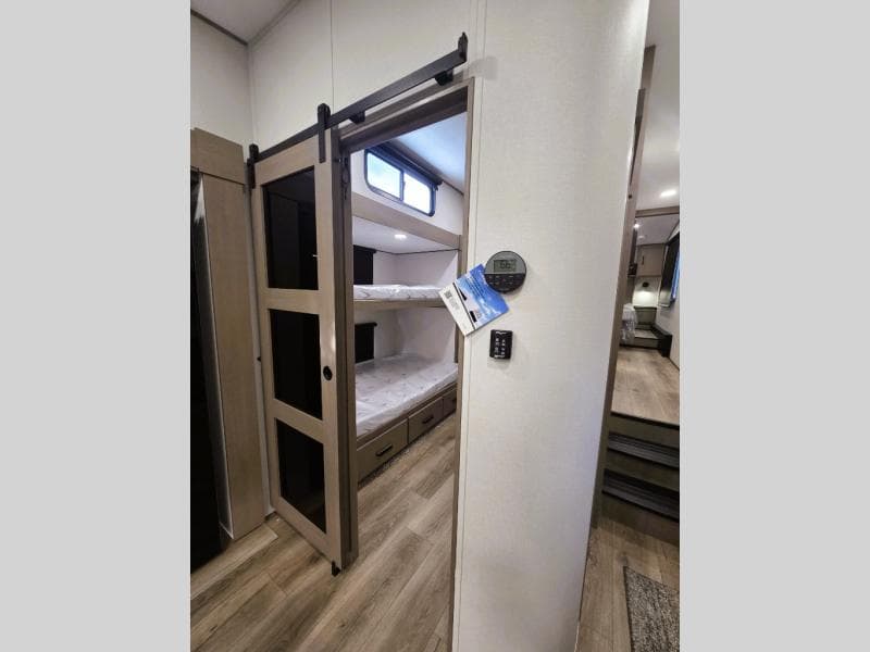 2026 Grand Design 2026 Grand Design Reflection - thumbnail 13