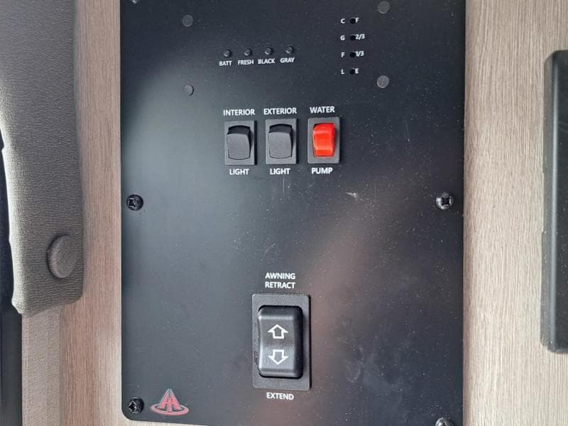 2026 Coachmen 2026 Coachmen Catalina Summit Series 7 - thumbnail 13